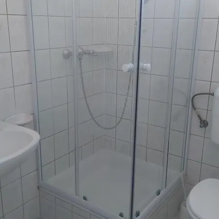 Platan Apartmanhaz