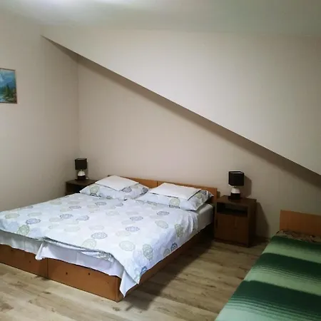 Platan Apartmanhaz Apartment Miskolc