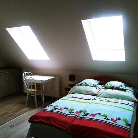 Platan Apartmanhaz * Miskolc